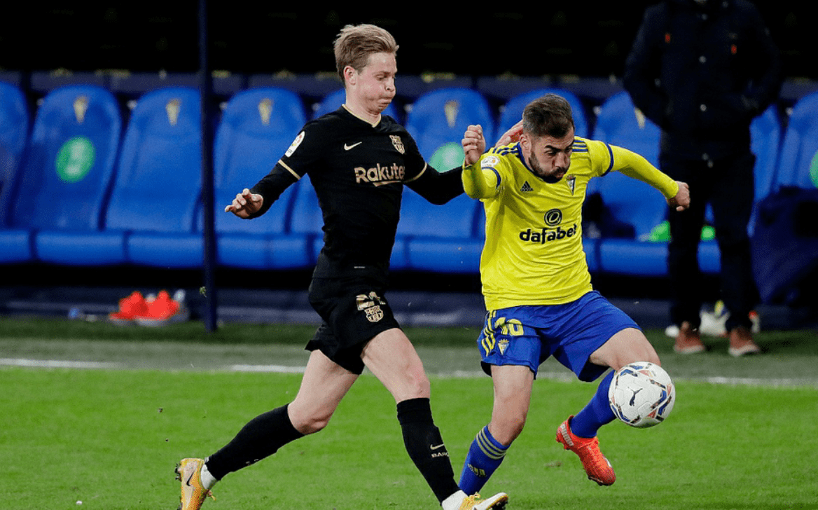 九游体育官网-詹姆斯连续1297场上双纪录终结